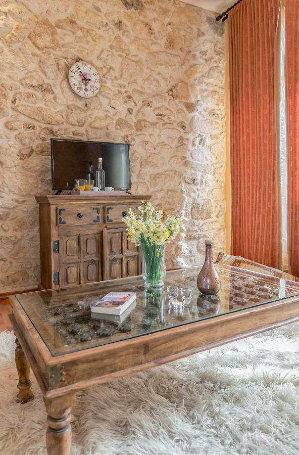 Elois Suites Rethymno  ภายนอก รูปภาพ