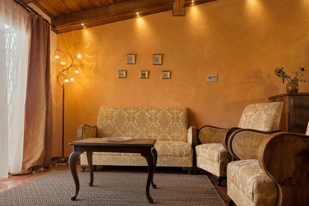 Elois Suites Rethymno  ภายนอก รูปภาพ