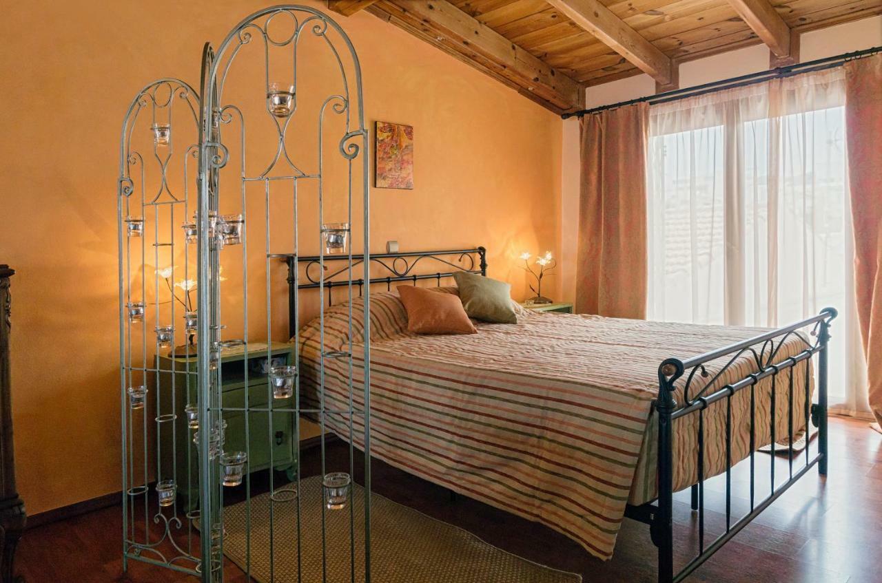 Elois Suites Rethymno  ภายนอก รูปภาพ