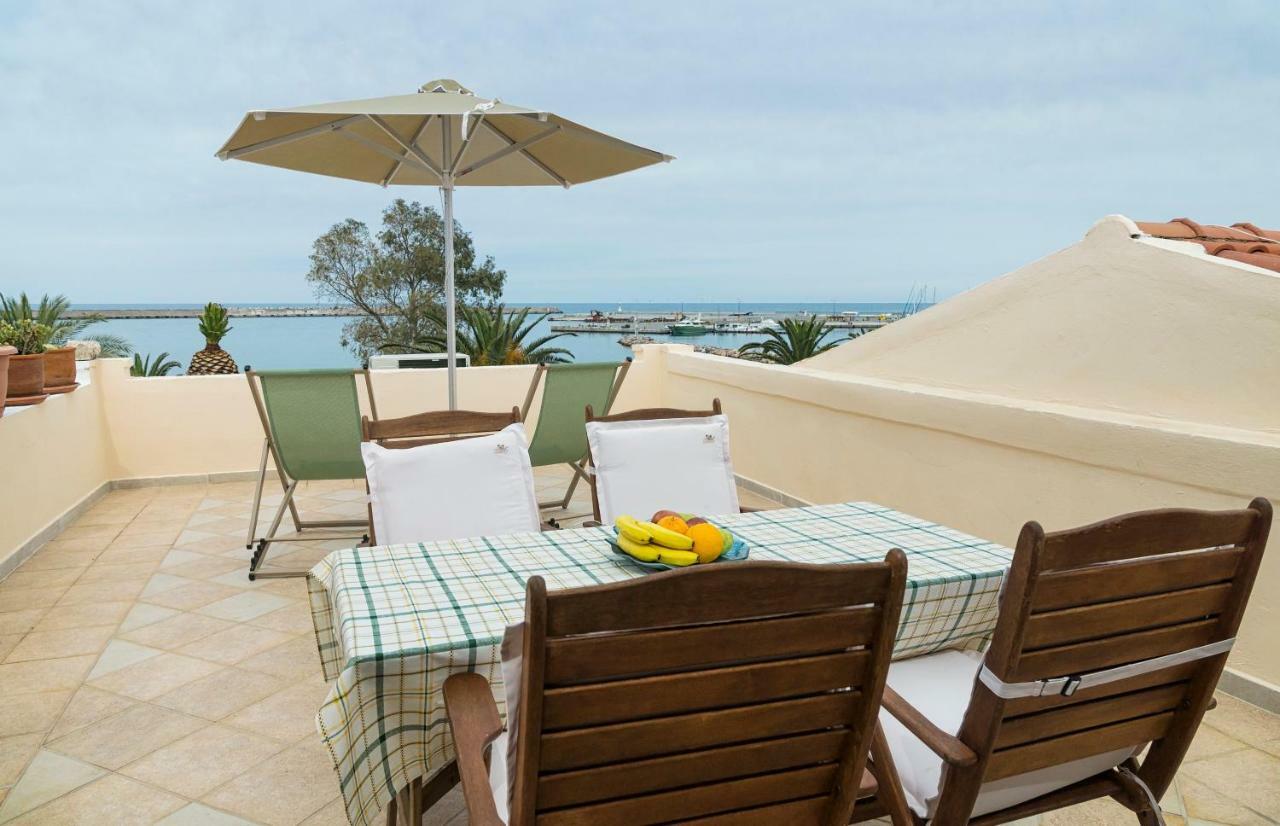 Elois Suites Rethymno  ภายนอก รูปภาพ