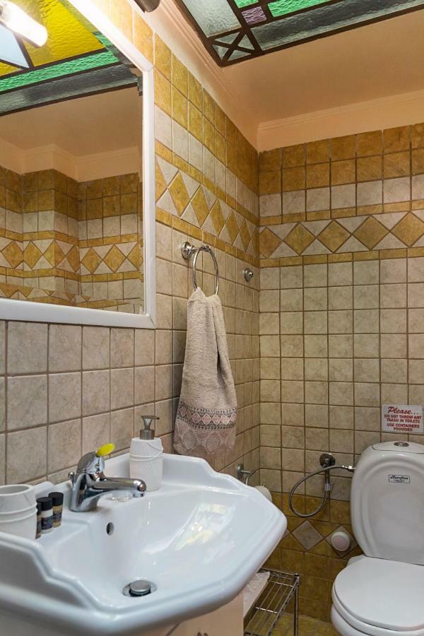 Elois Suites Rethymno  ภายนอก รูปภาพ