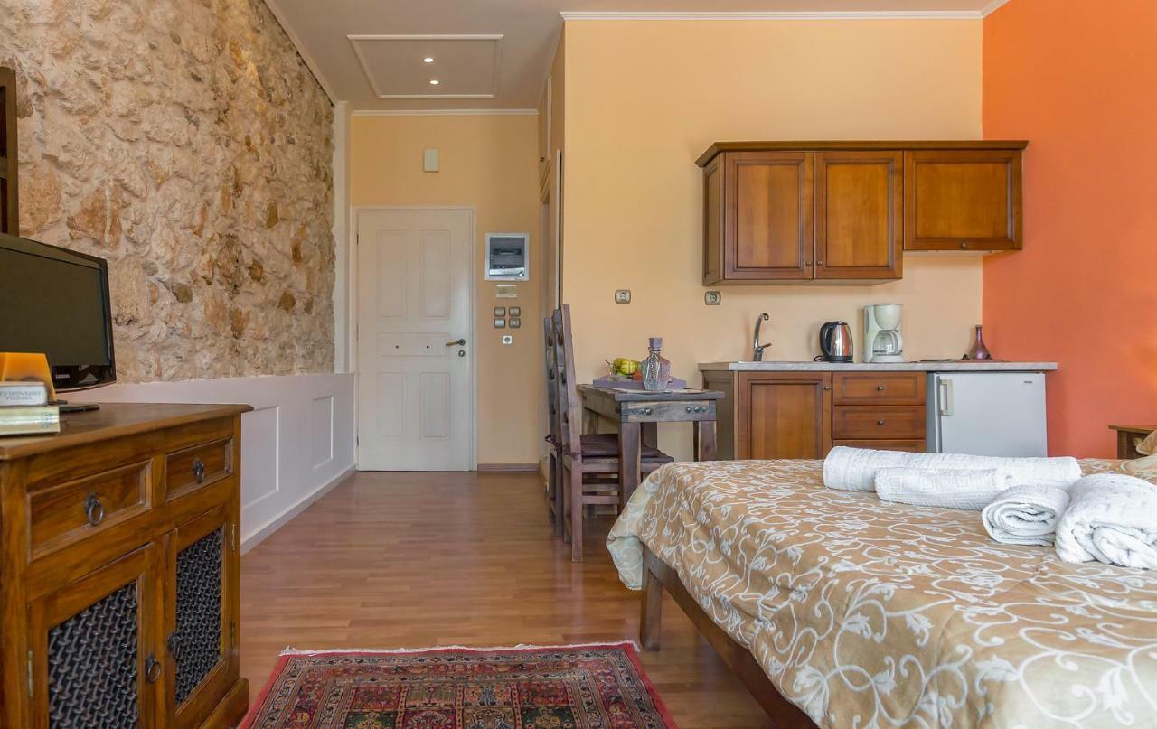 Elois Suites Rethymno  ภายนอก รูปภาพ